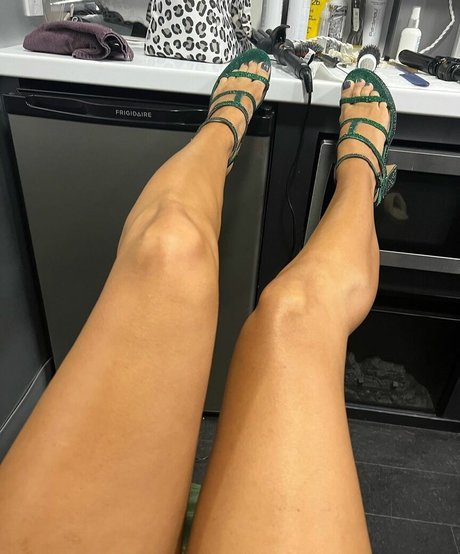 blonde trans onlyfans erotic gallery