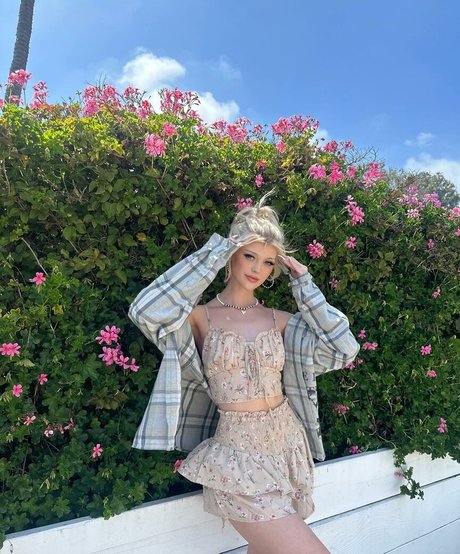 Loren Gray pornstar pretty archive