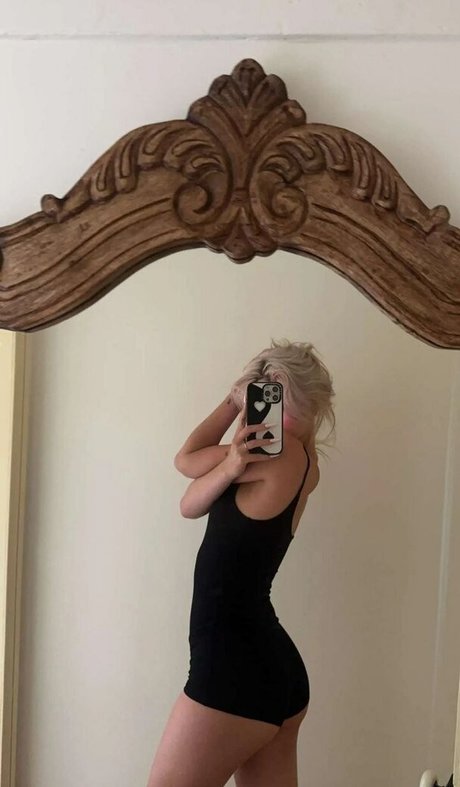 pussy tattoo onlyfans naked img