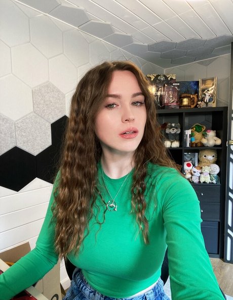 Frankie Lollia pornstar xxx photo