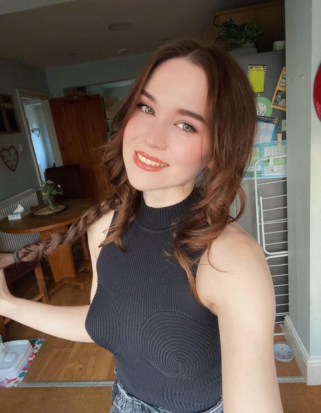 Frankie Lollia free actress pic
