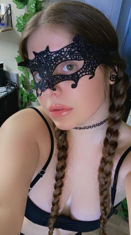 ella inferno star naked photo