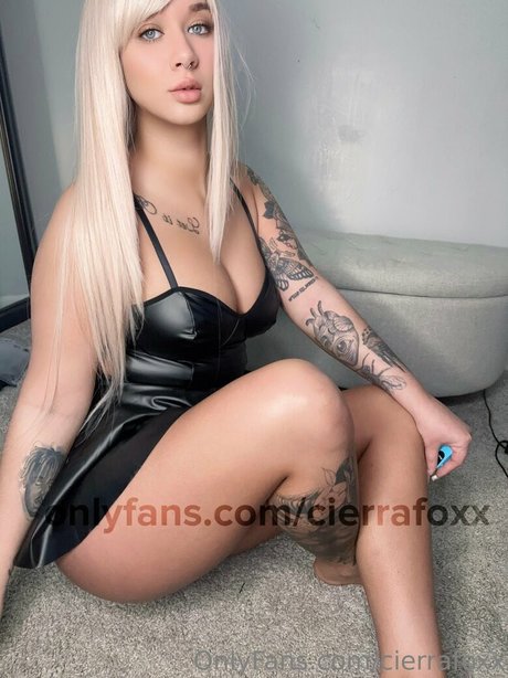 cierrafoxx top model picture