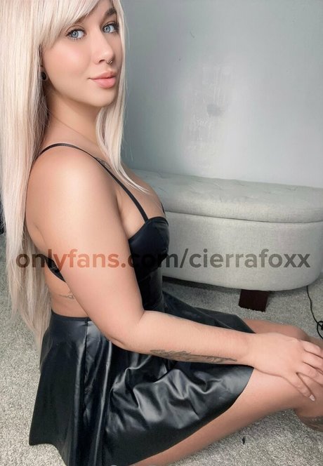 cierrafoxx erotic star pics