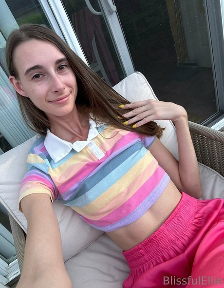 cute blowjob onlyfans free xxx pic