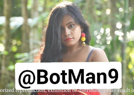 Naari Magazine model exclusive gallery