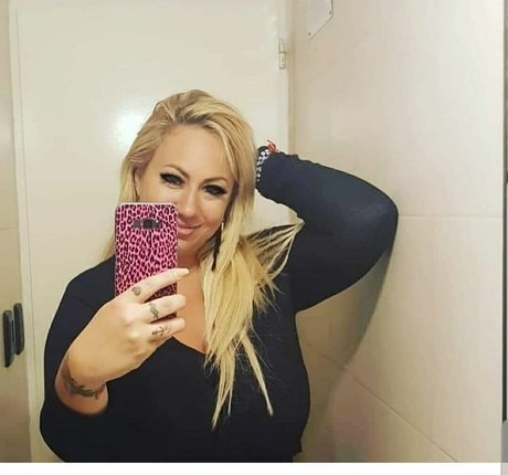 blonde maria erotic star gallery