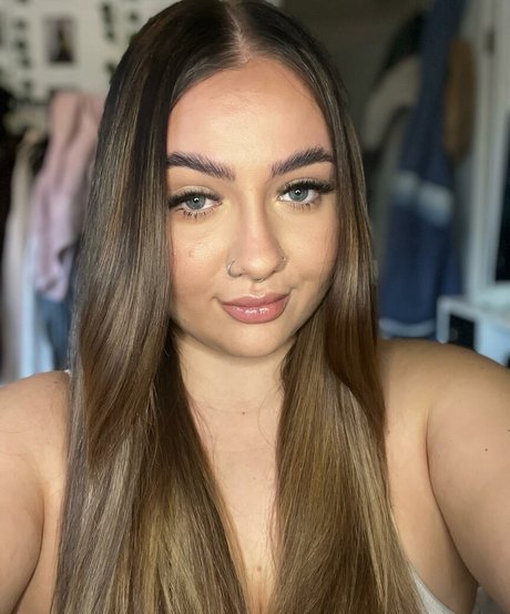 chelsea leigh pornstar nudes galleries