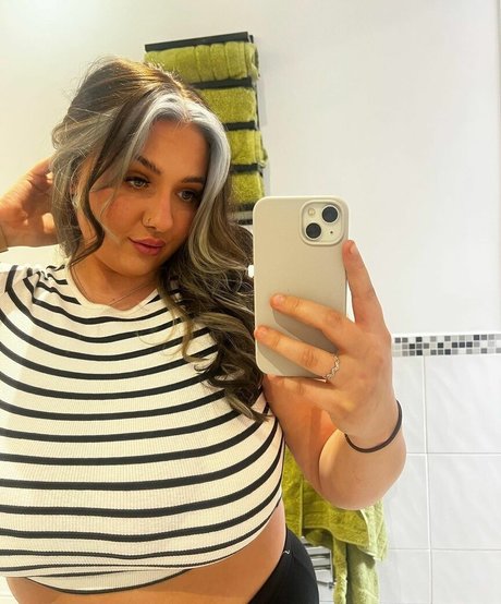 chelsea leigh top star gallery