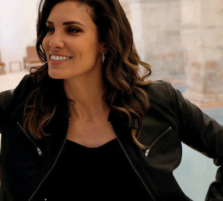 Daniela Ruah star naked image