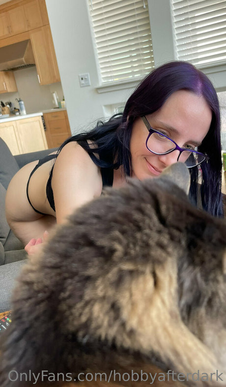 hobbyafterdark sex model images