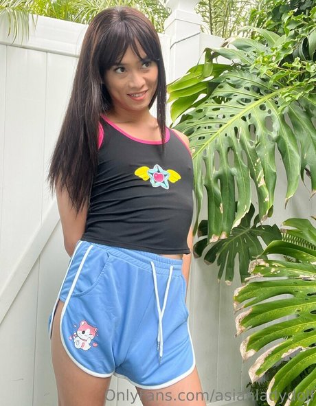 asianladydoll nude star images