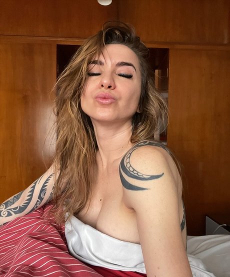 Ingrid Brans star naked gallery