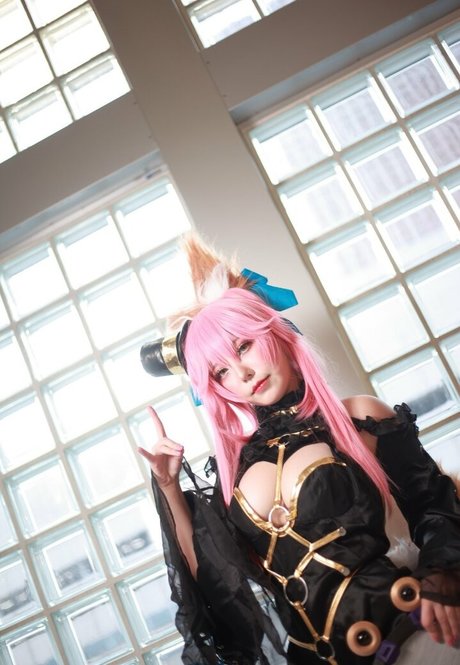 Takomayuyi pornstar top image