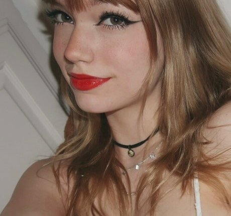 Mikahhlynn pornographic star photos