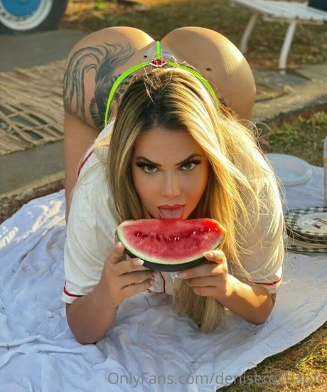 Denise Rocha beautiful star image