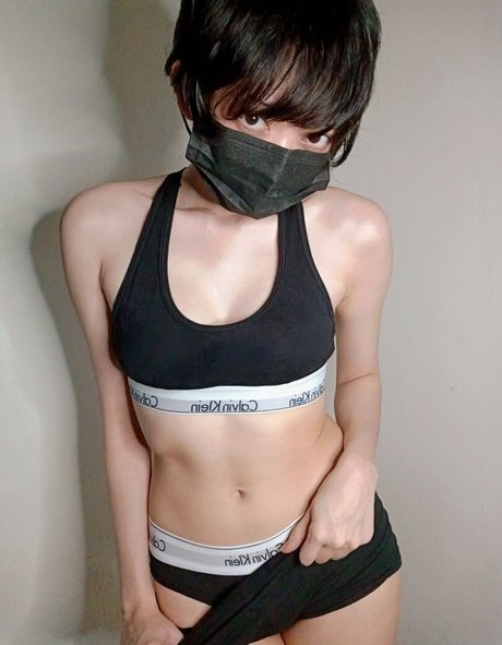 Evil Overlord Gabo perfect actress photo