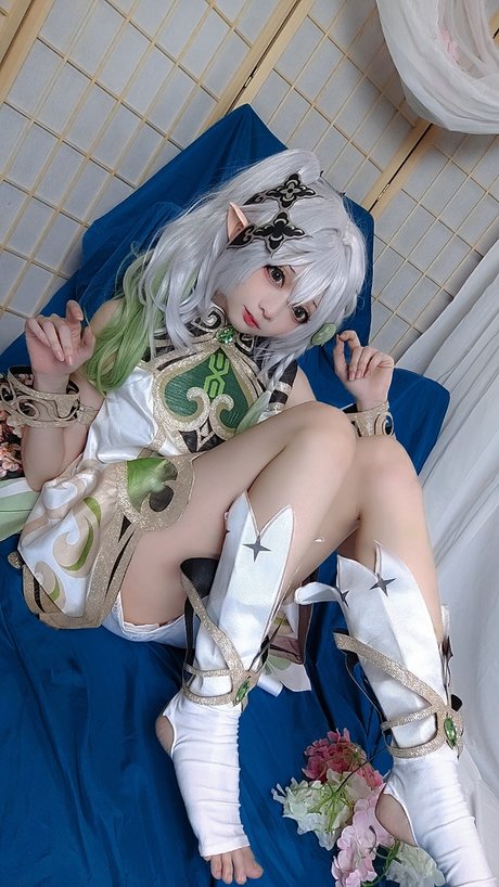 Evil Overlord Gabo erotic model picture