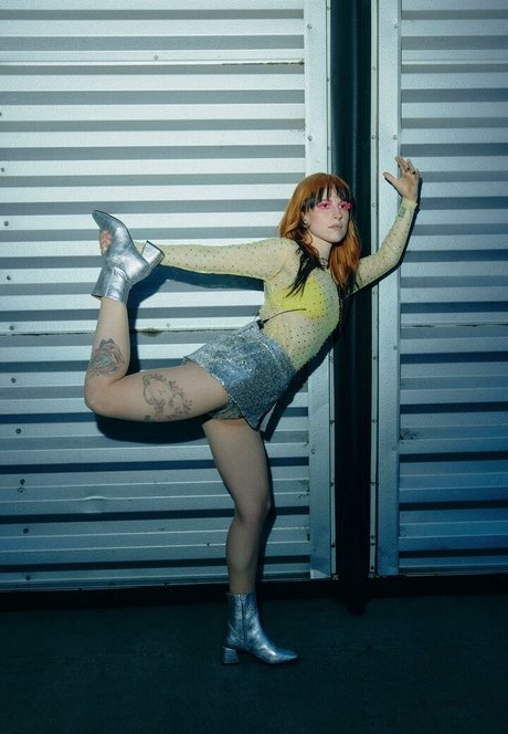 Hayley Williams pornstar hot gallery