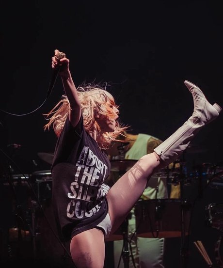 Hayley Williams xxx star photos