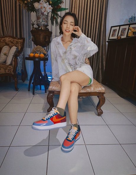 MAIScnhyo exclusive actress image