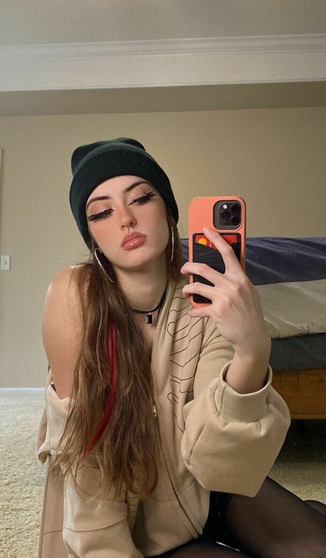 luweazl star pornographic pics