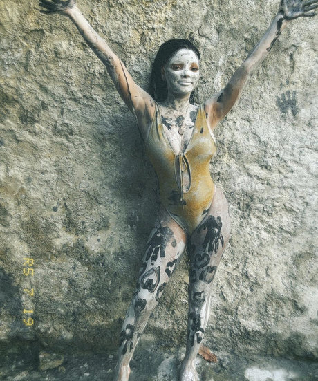 curvy naked onlyfans exclusive gallery