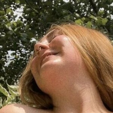 Alyssaholmes6969 perfect pornstar pic