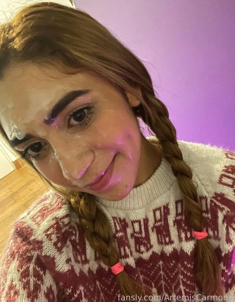 Artemis Carmona pornstar exclusive picture