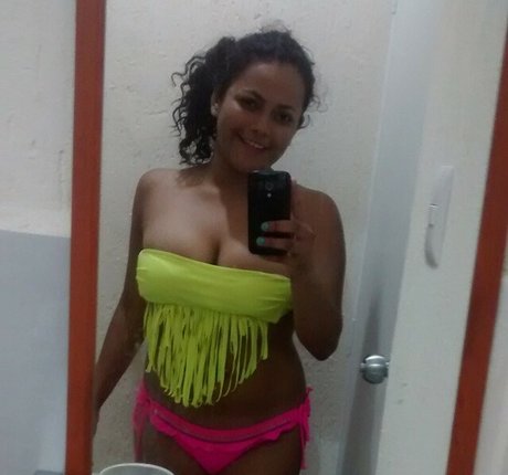Minhas Edit top model picture