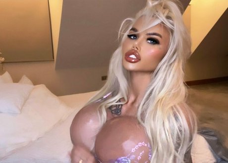 candycharms xxx pornstar img