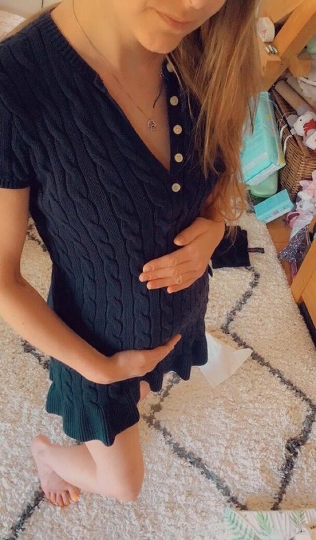 pregnant step sister exclusive star img