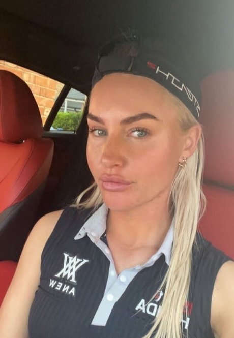Charley Hull nice star pic