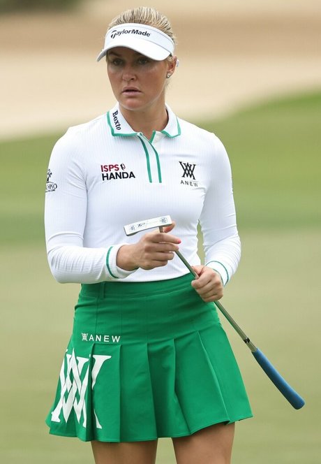 Charley Hull star pretty picture