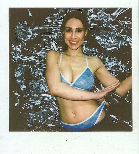 Cassie Steele erotic pornstar image