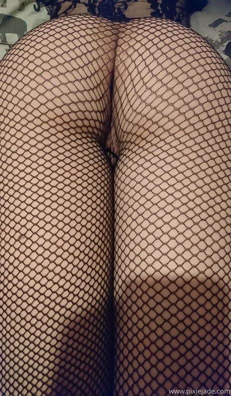pixiejadeuk adult model images