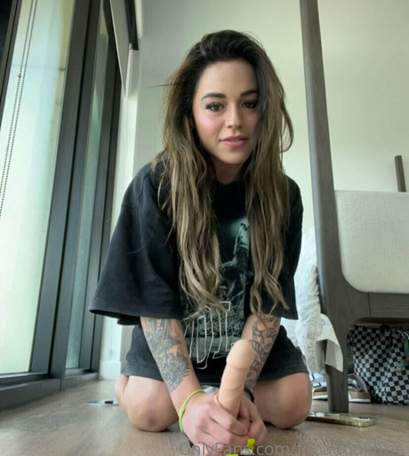 fitbadonkfree free pornstar image