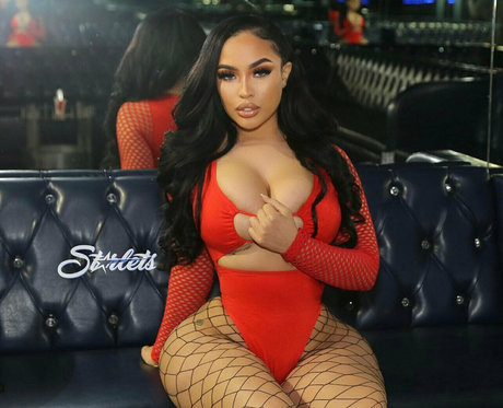 destinyskye free model gallery