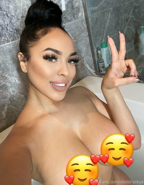 destinyskye model beautiful pics