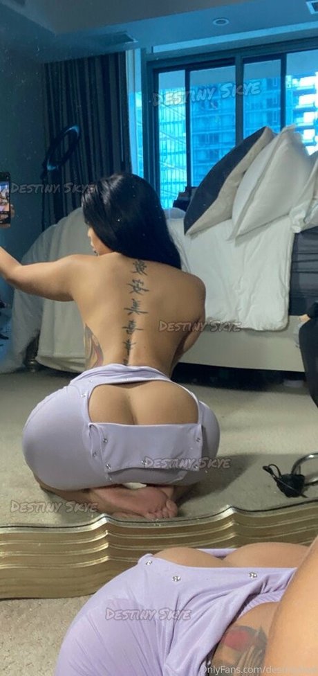 gay lingerie onlyfans nude images