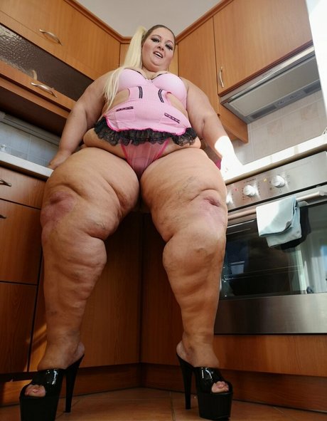 beautiful bbw onlyfans sexy pics