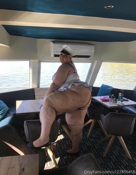 barbiessbbw nude model pic