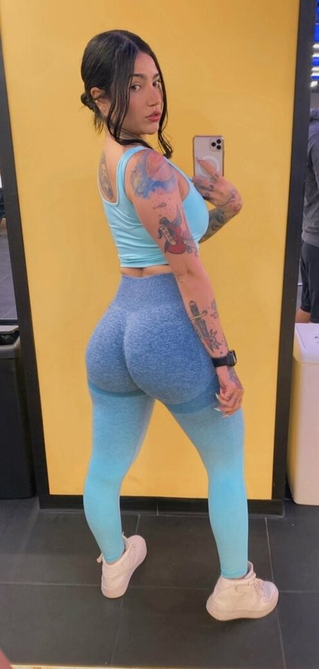 lolisaenz pornstar erotic galleries