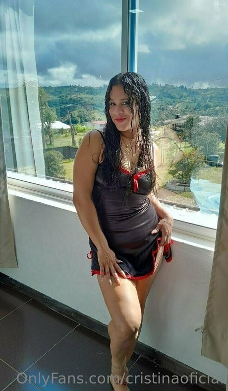 cristinaoficial model sexy photos