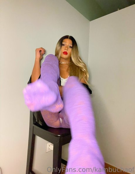 kambuchaof pornstar pretty img