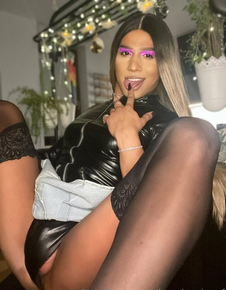 kambuchaof sexy pornstar archive