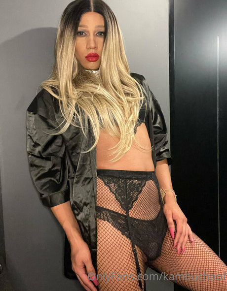 kambuchaof star nude pics