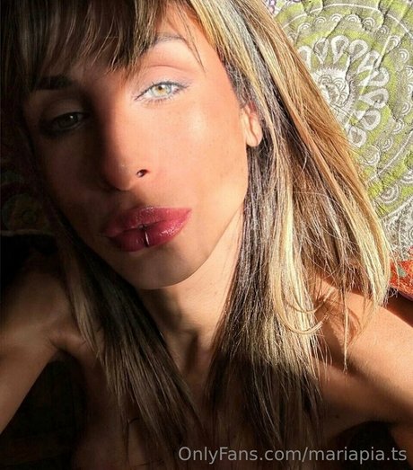 mariapia ts adult star image