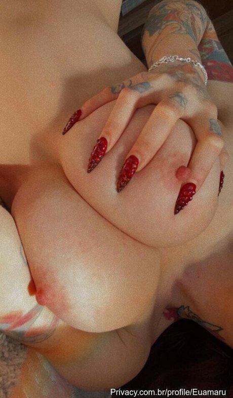 Maru Karv star nude images