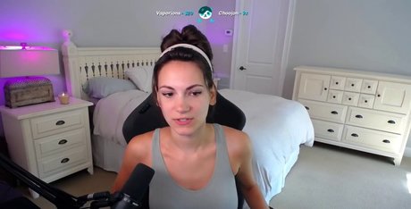 AlexiaRaye porn star picture